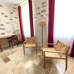 Bed and Breakfast Domaine De Lanis - D'hotes Avec Parc Et Piscine