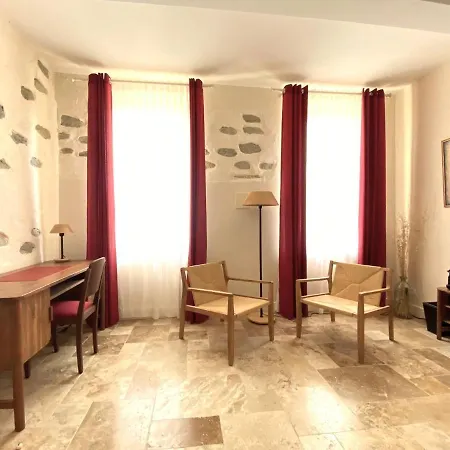 Domaine De Lanis - D'hôtes Avec Parc Et Piscine Couette-café Castelnaudary