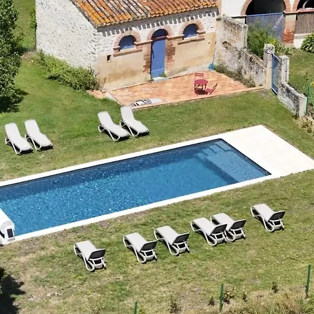 לינה וארוחת בוקר Domaine De Lanis - D'hotes Avec Parc Et Piscine