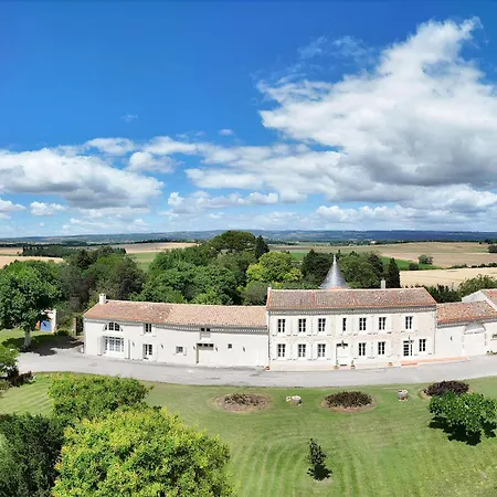 Domaine De Lanis - D'hôtes Avec Parc Et Piscine Castelnaudary