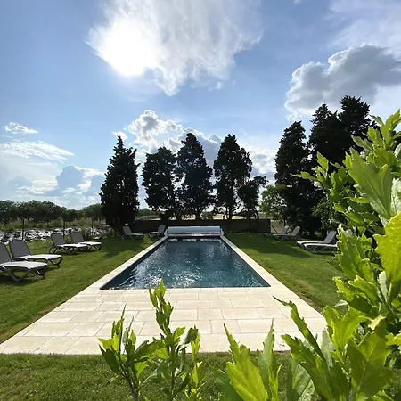 Domaine De Lanis - D'hotes Avec Parc Et Piscine 4* カステルノーダリ