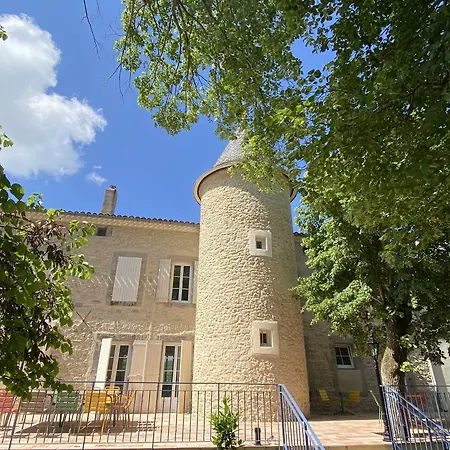 Couette-café Domaine De Lanis - D'hôtes Avec Parc Et Piscine Castelnaudary