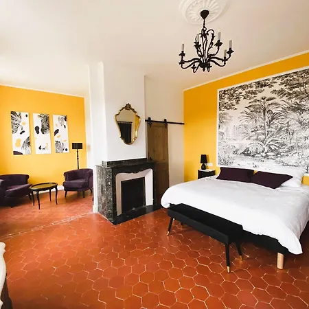 Couette-café Domaine De Lanis - D'hôtes Avec Parc Et Piscine